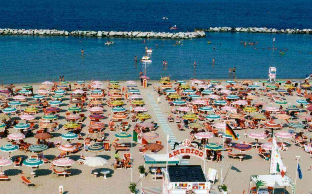 Hotel Orizzonti Rimini Exteriör bild