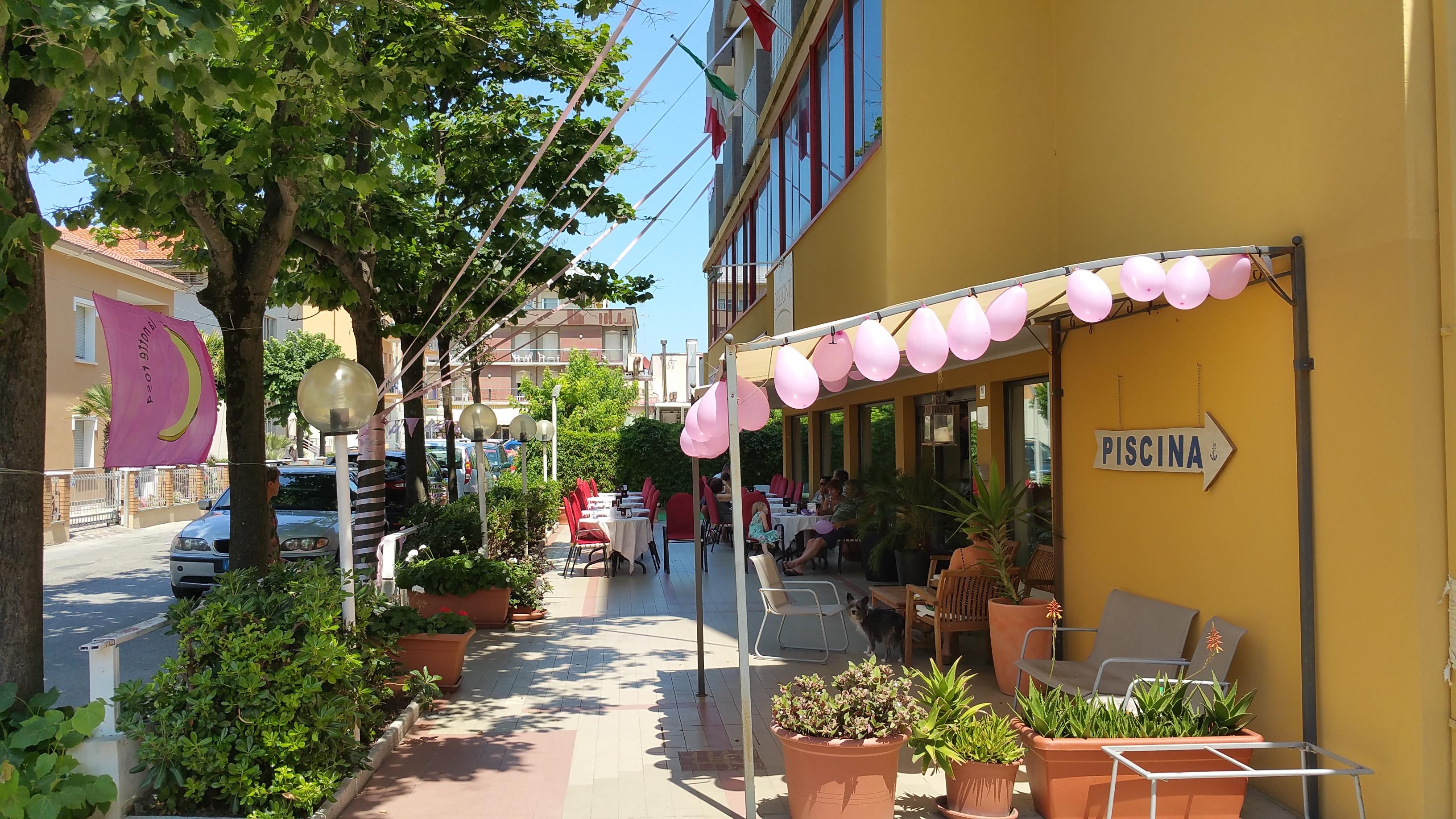 Hotel Orizzonti Rimini Exteriör bild